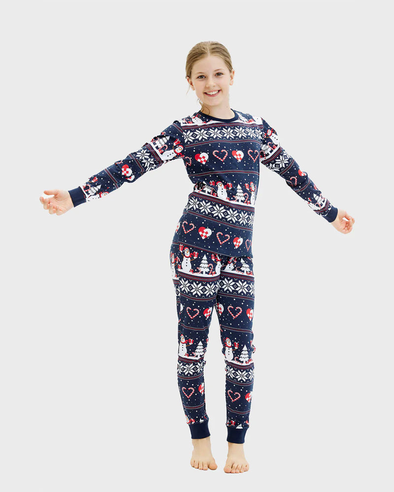 Pyjama de Noël Familial Bleu avec Bonhommes de Neige et Cœurs Enfants