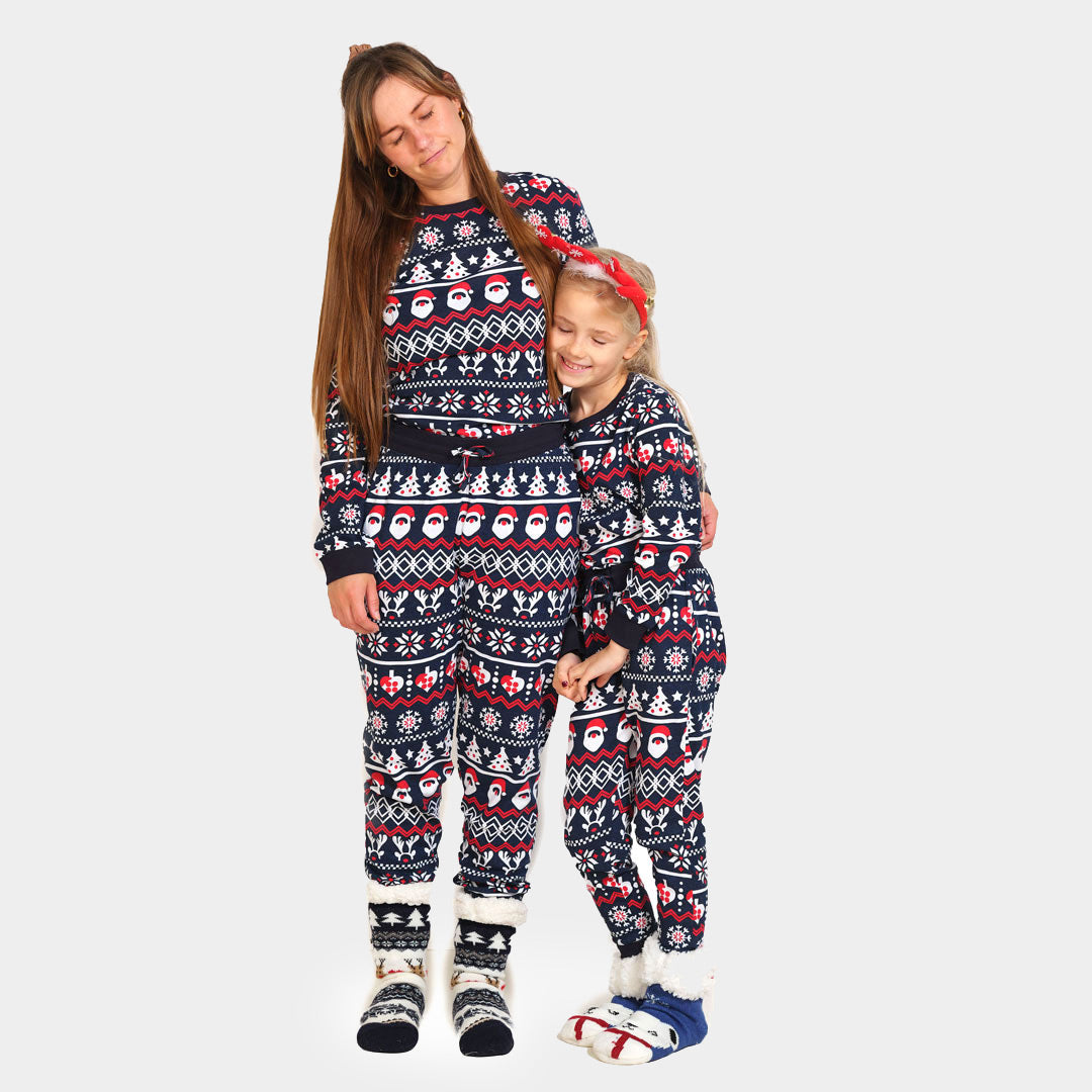 Pyjama de Noël pour Enfants Bleu avec Père Noël, Sapins et Cœurs femme